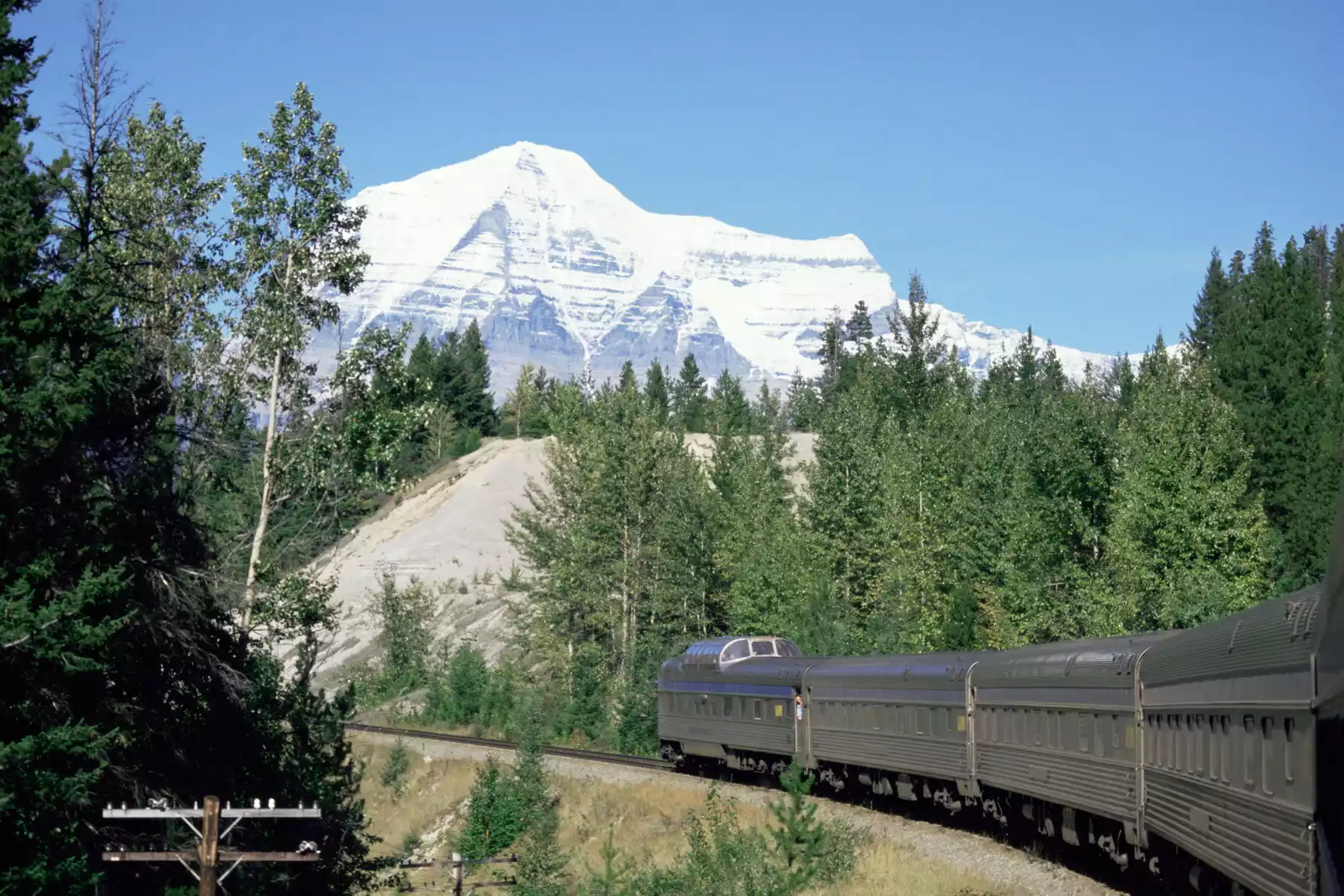 Canadian Rockies Rail Vacations | Unforgettable Train Journeys from Vancouver to Banff, Lake Louise & Jasper