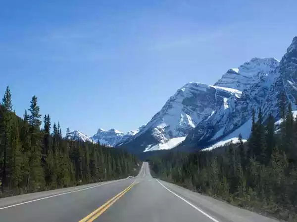 Canadian Rockies by Train, Drive or Both ?