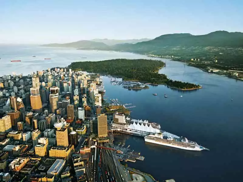 Grande Canadian Rail Journey Vancouver to Halifax 2