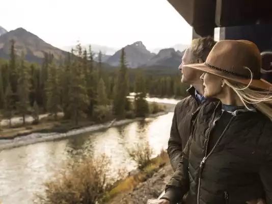 Rocky Mountaineer Goldleaf 4