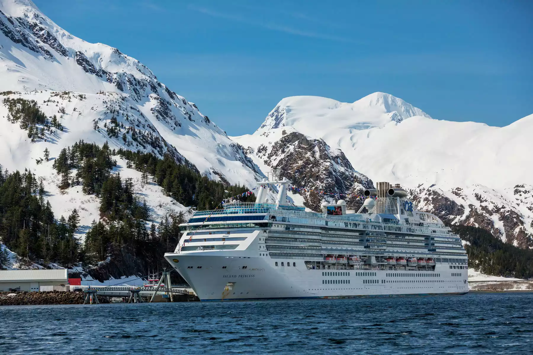 Whittier | Alaska Day Tours Sightseeing & Cruises
