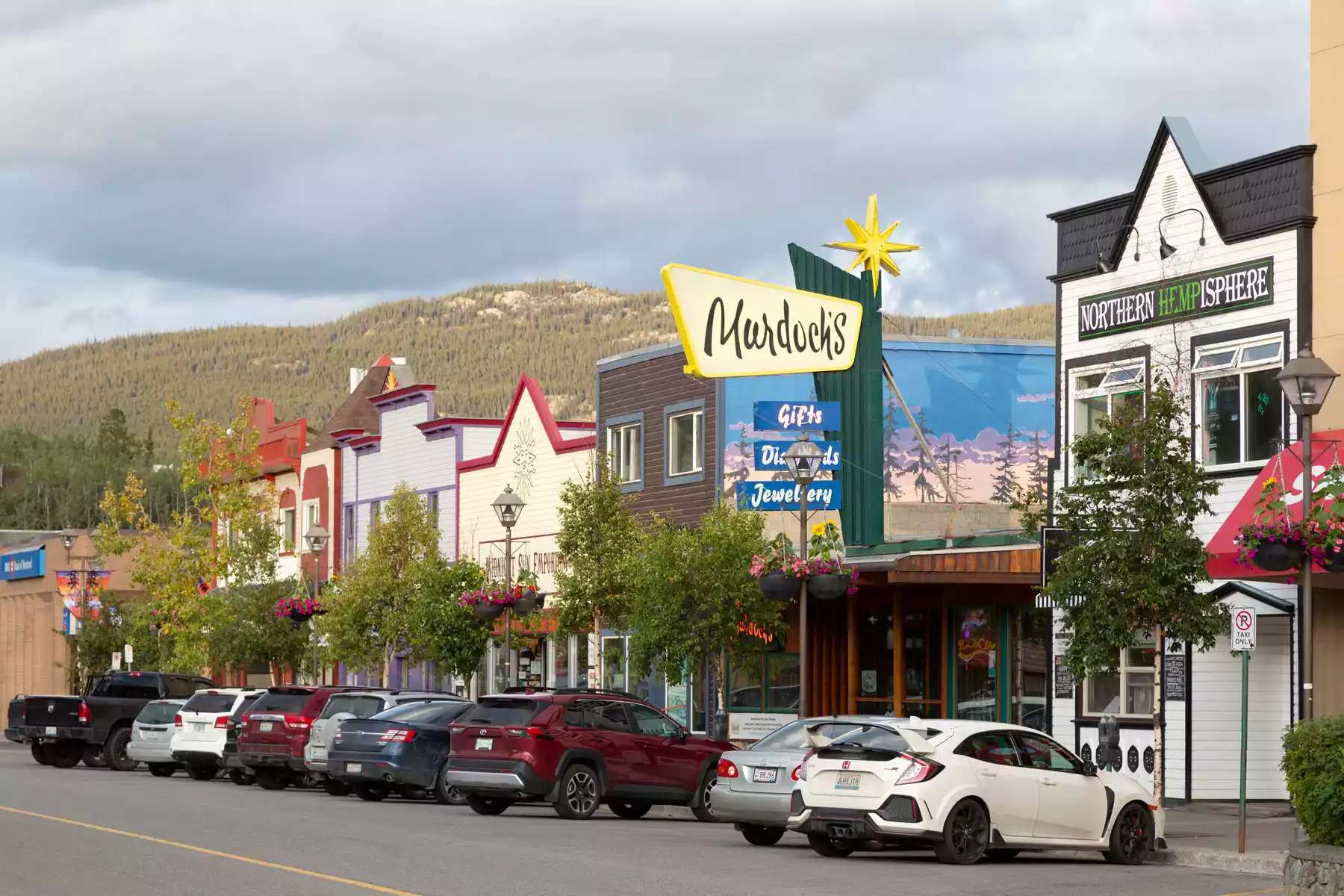 Whitehorse Vacation Packages | Yukon Canada Northern Lights
